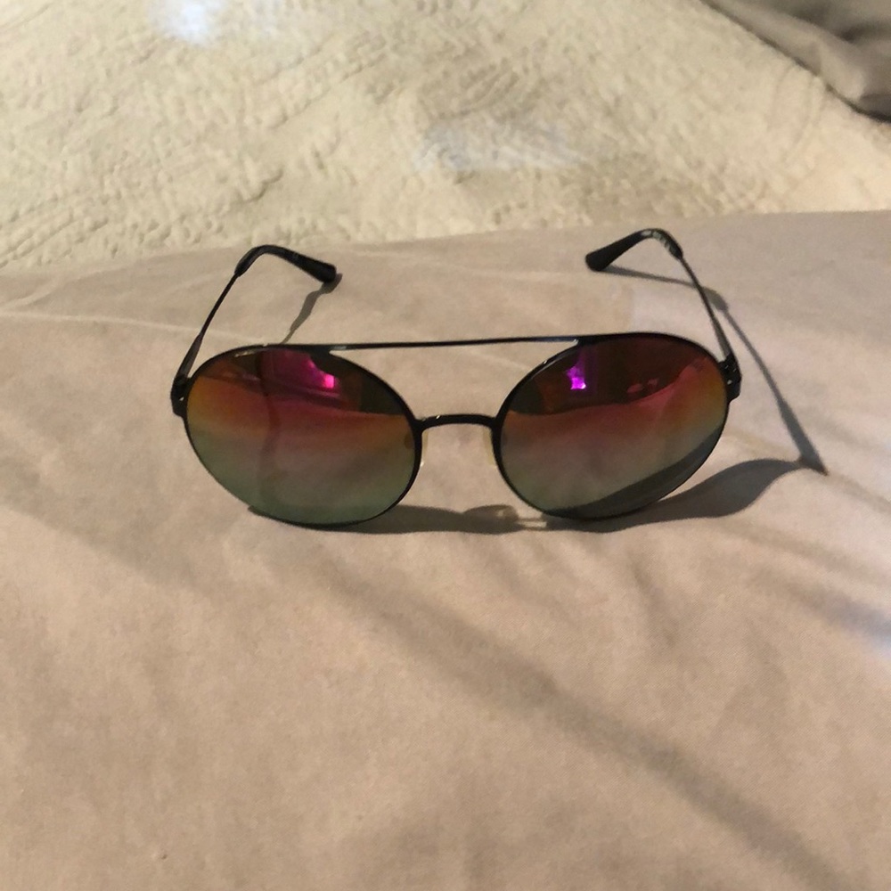 Michael Kors MK 1027 (Cabo) sunglasses. I